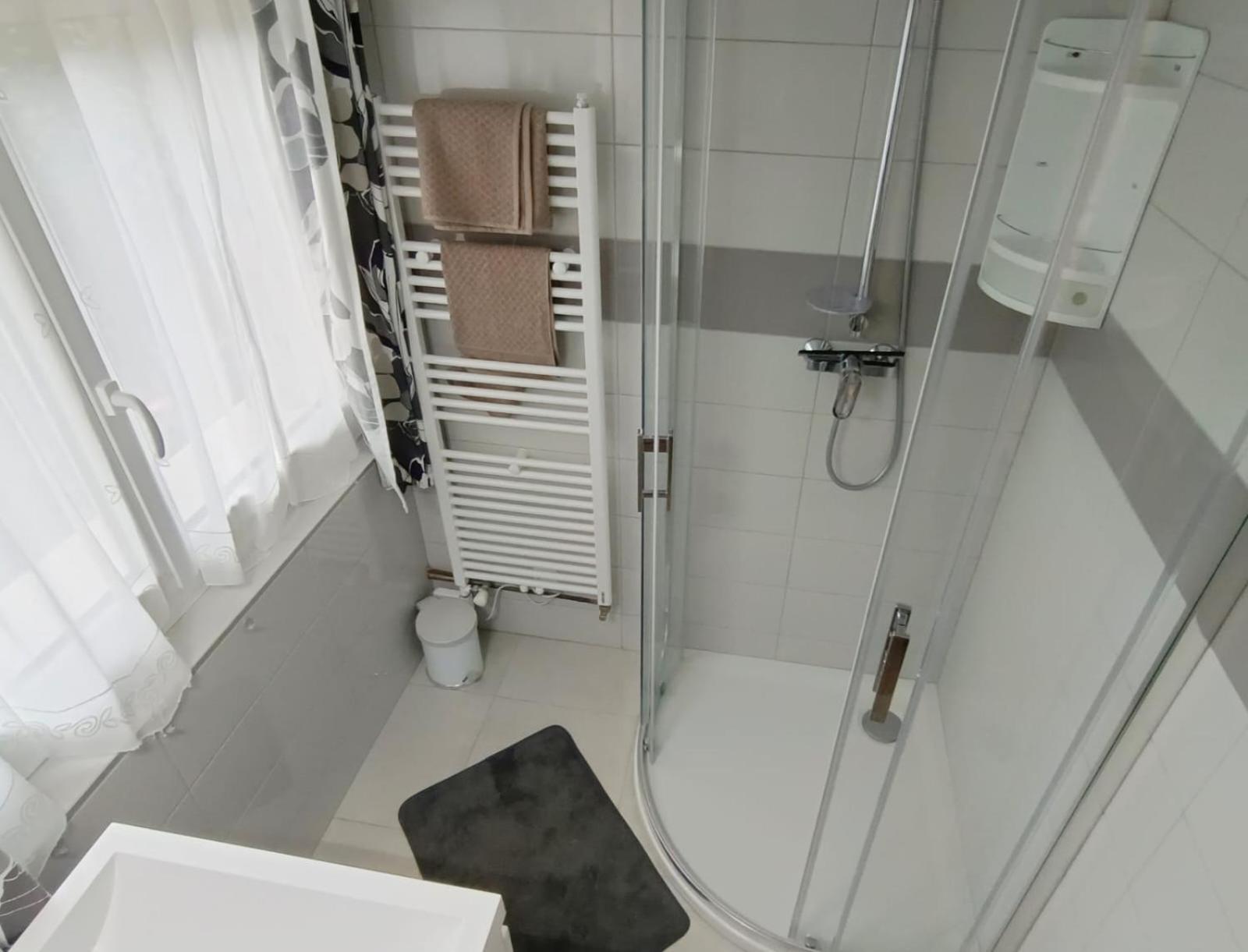 Le Ponthieu De Bayeux Appartement Buitenkant foto
